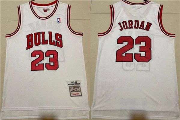 Men's Chicago Bulls #23 Michael Jordan White 1997-98 Throwback Stitched Basketball Jersey