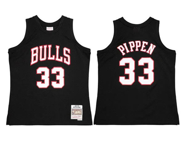 Men's Chicago Bulls #33 Scottie Pippen Black 97-98 Mitchell & Ness Swingman Stitched Basketball Jersey